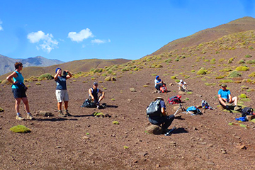 trekking mgoun maroc